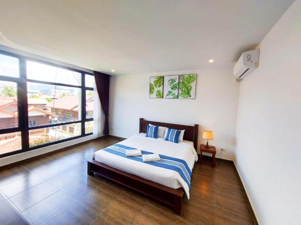 Vang Vieng Topview Hotel Экстерьер фото